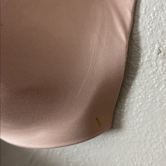 Victoria's Secret Women’s Lined Semi Demi Bra 38DD Nude Underwire - Picture 2 of 8